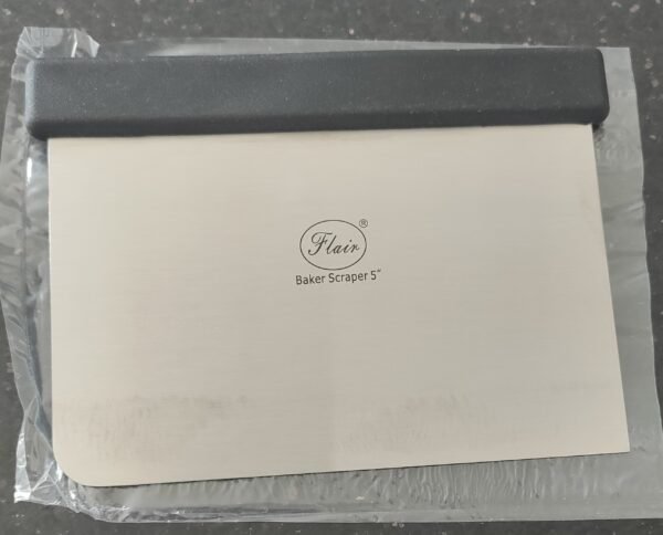 5" Metal Scrapper for cake decoration